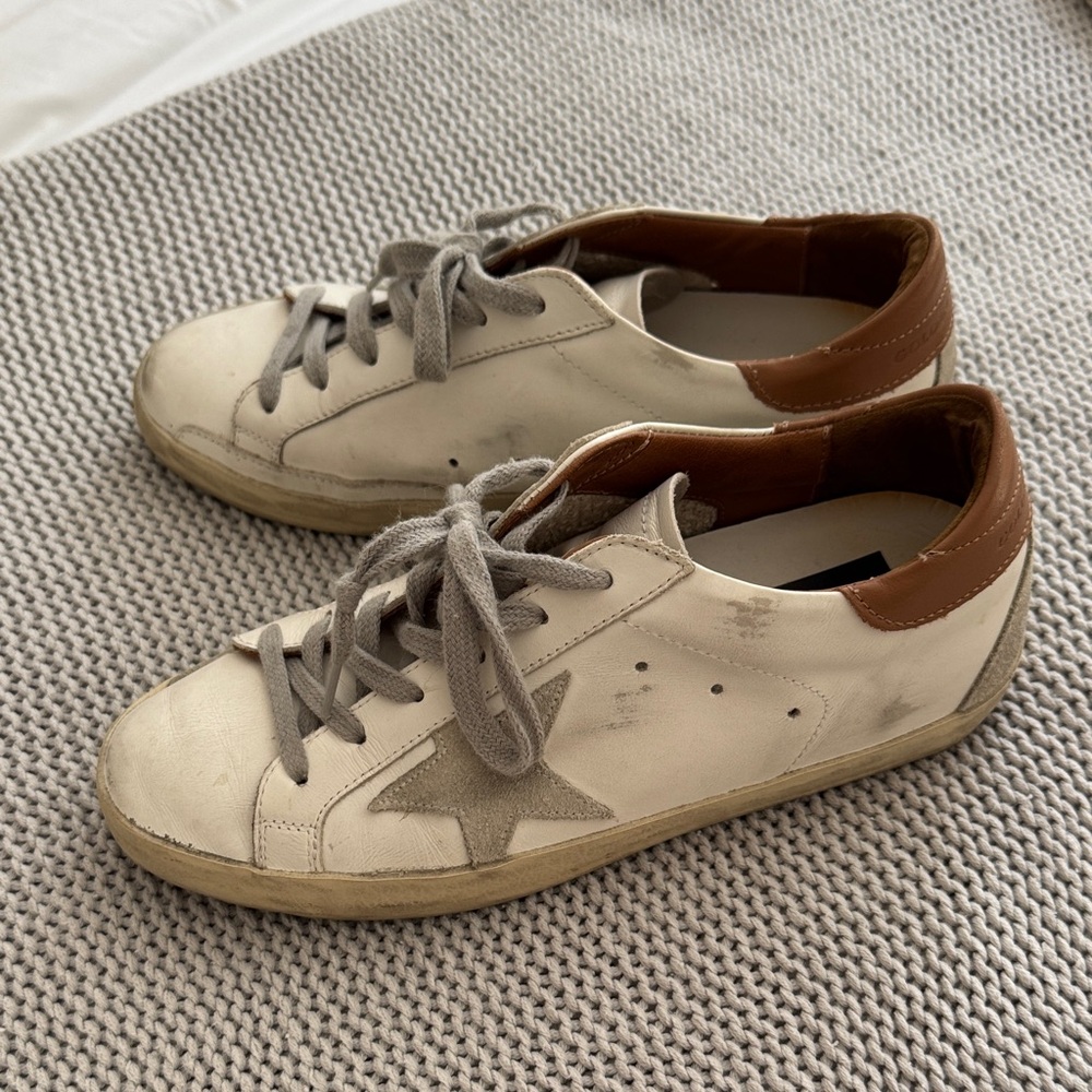 Golden Goose Women's Sneakers - Picture 3 of 5